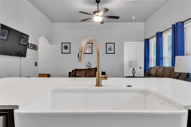 3332 Pagoda Pead Drive, Yukon, OK 73099