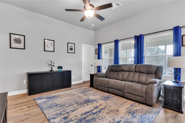 3332 Pagoda Pead Drive, Yukon, OK 73099