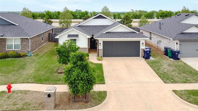 3332 Pagoda Pead Drive, Yukon, OK 73099
