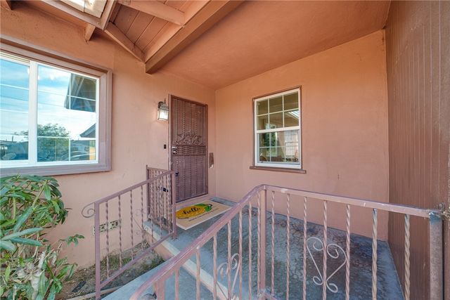 13708 Purche Avenue, Gardena, CA 90249