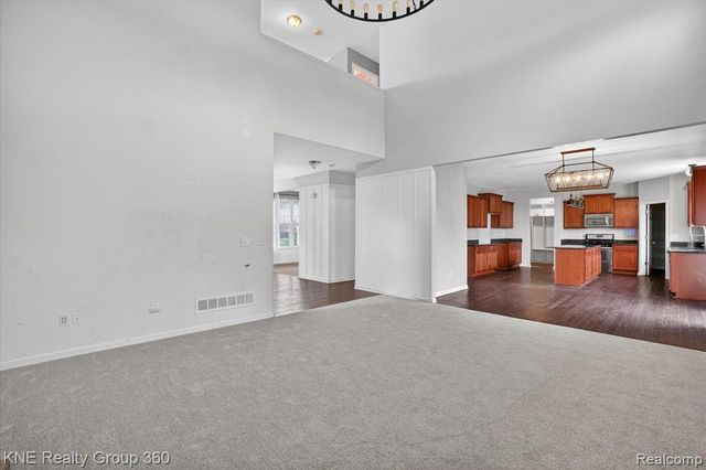 1197 Secretariat Way, Howell, MI 48843