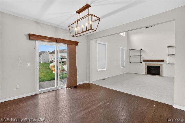 1197 Secretariat Way, Howell, MI 48843