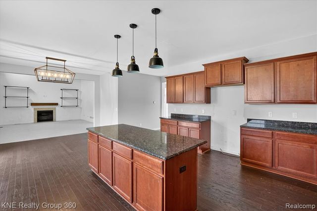 1197 Secretariat Way, Howell, MI 48843
