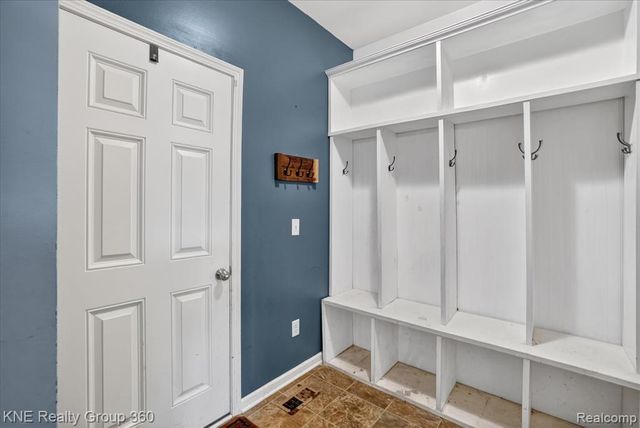 1197 Secretariat Way, Howell, MI 48843
