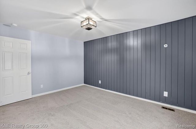 1197 Secretariat Way, Howell, MI 48843