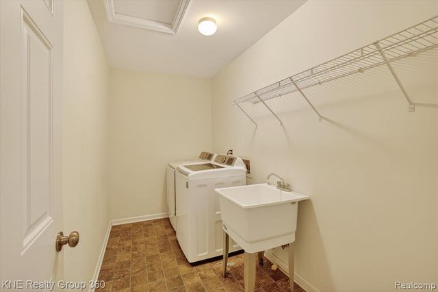 1197 Secretariat Way, Howell, MI 48843