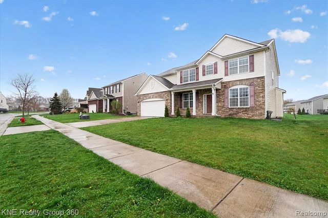 1197 Secretariat Way, Howell, MI 48843