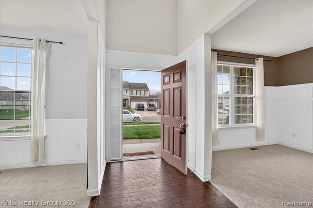 1197 Secretariat Way, Howell, MI 48843