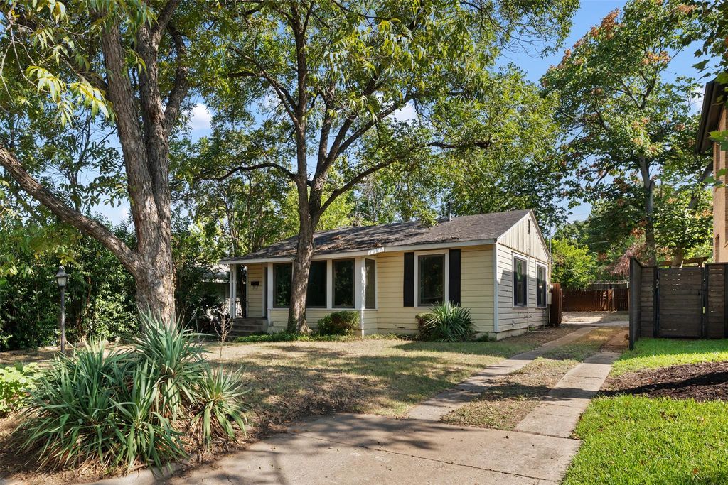 1910 W 33rd ST, Austin, TX 78703