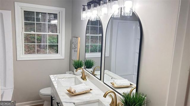 5324 JOAN OF ARC Place, Atlanta, GA 30349