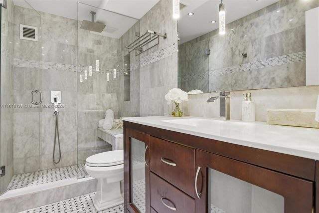 401 Ocean Dr 319, Miami Beach, FL 33139