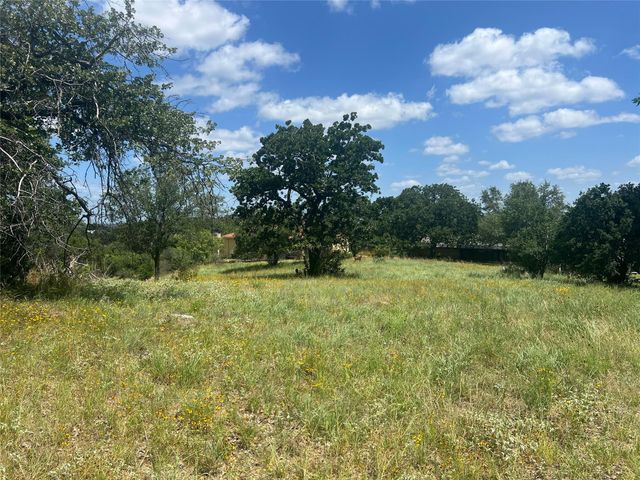 106 Comanche Agate, Horseshoe Bay, TX 78657