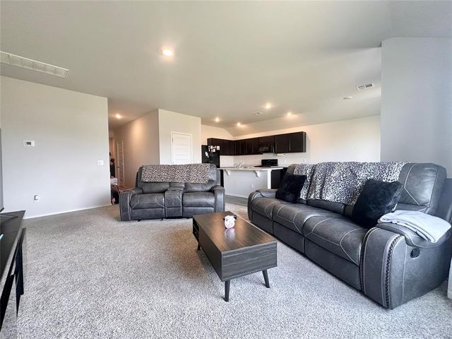 1400 Lexi Drive, Shawnee, OK 74804