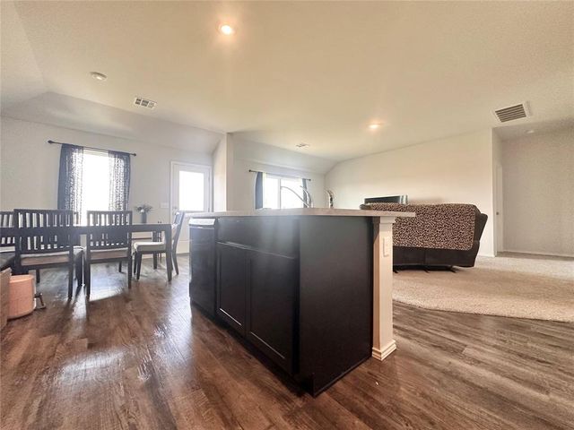 1400 Lexi Drive, Shawnee, OK 74804