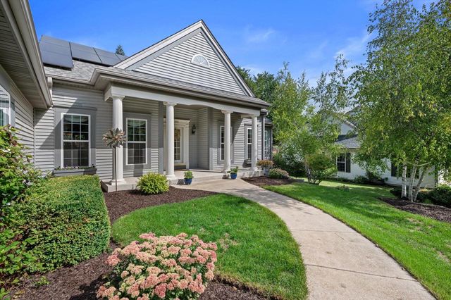 950 River Park DRIVE, Waukesha, WI 53189