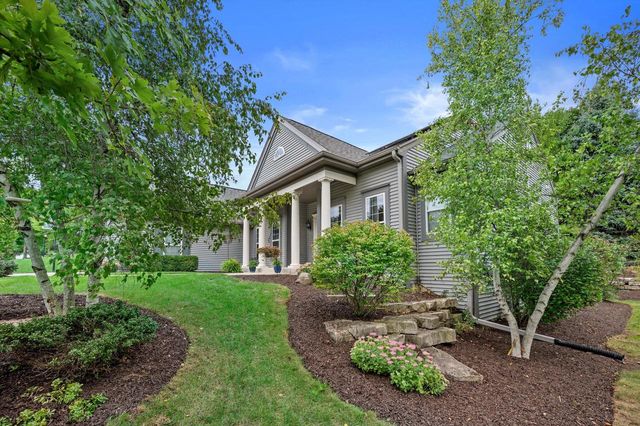 950 River Park DRIVE, Waukesha, WI 53189