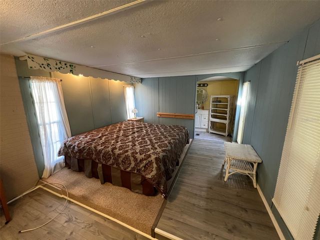 11 SHADY LANE, Palmetto, FL 34221