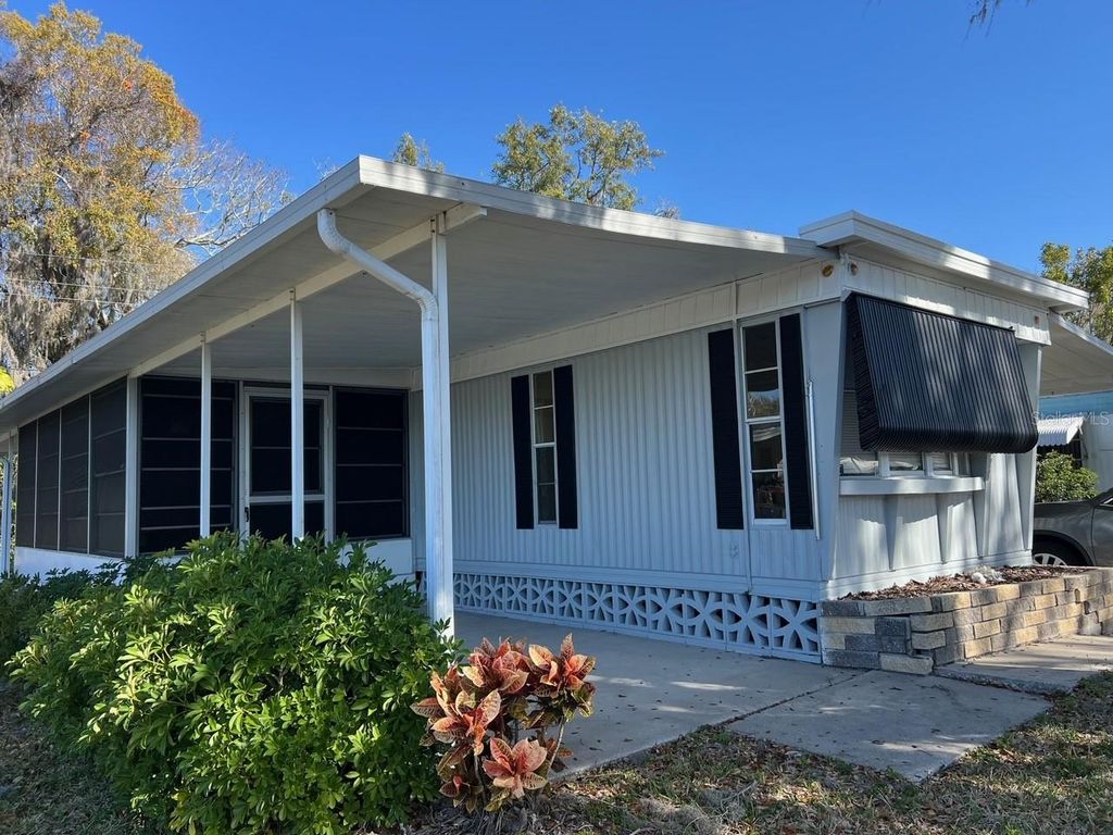 11 SHADY LANE, Palmetto, FL 34221