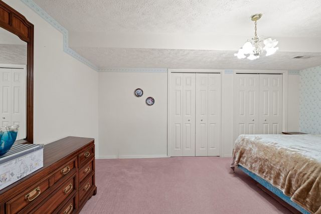 4908 W Barnes Rd, Spokane, WA 99208