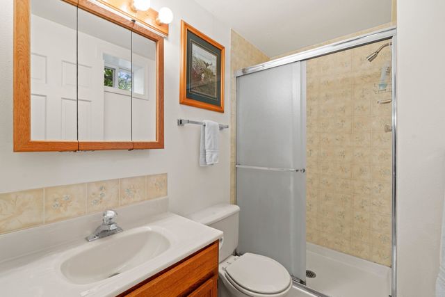 4908 W Barnes Rd, Spokane, WA 99208