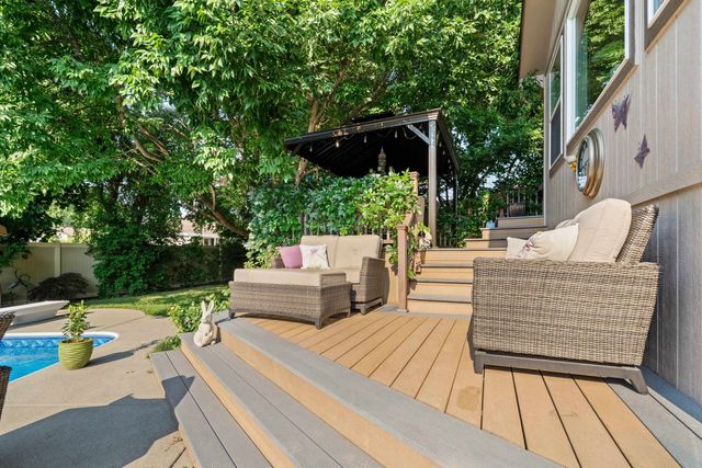 4908 W Barnes Rd, Spokane, WA 99208