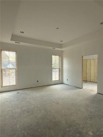 110 Vogel NE Street, Calhoun, GA 30701