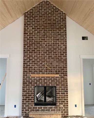 110 Vogel NE Street, Calhoun, GA 30701