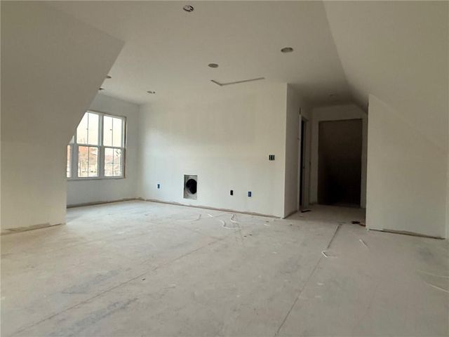 110 Vogel NE Street, Calhoun, GA 30701