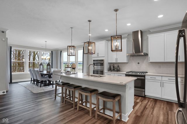 11346 Barn Owl Drive, Zionsville, IN 46077