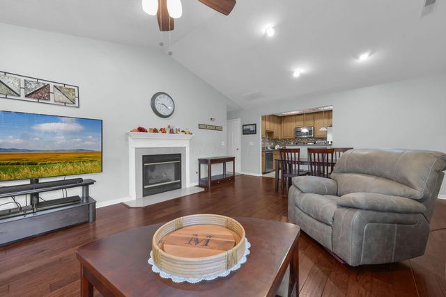 3060 Catan Loop, Grove City, OH 43123