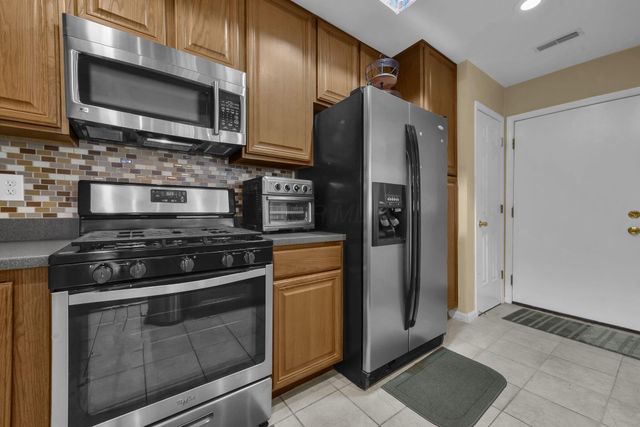 3060 Catan Loop, Grove City, OH 43123