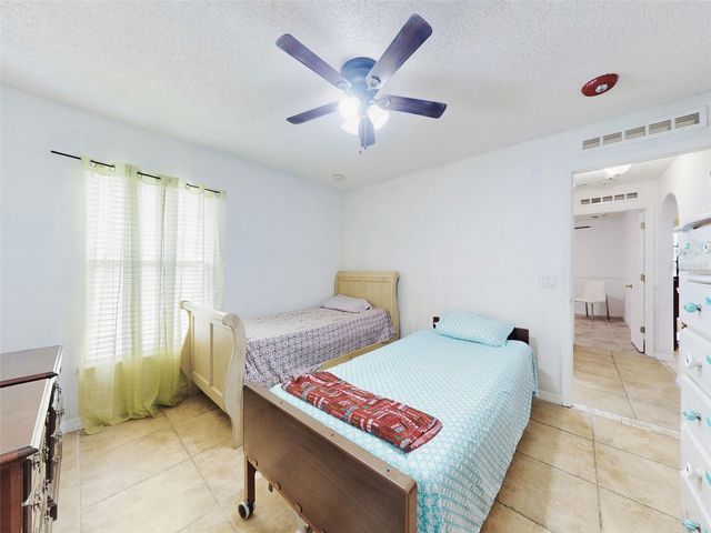 185 WINDING COVE AVENUE, Apopka, FL 32703