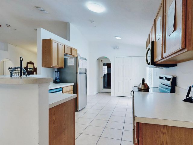 185 WINDING COVE AVENUE, Apopka, FL 32703