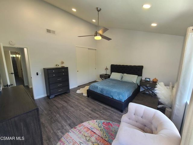 833 Shadow Lake Drive, Thousand Oaks, CA 91360