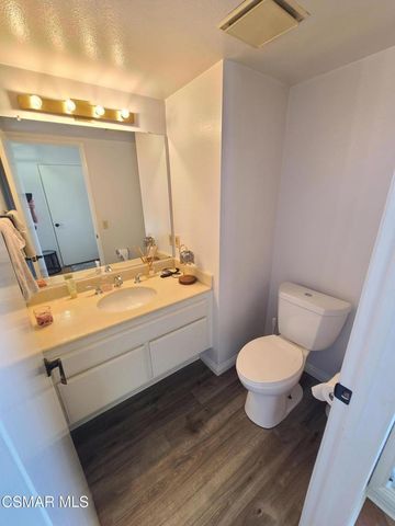 833 Shadow Lake Drive, Thousand Oaks, CA 91360