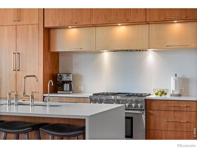 3922 Ridgeline Drive, Timnath, CO 80547
