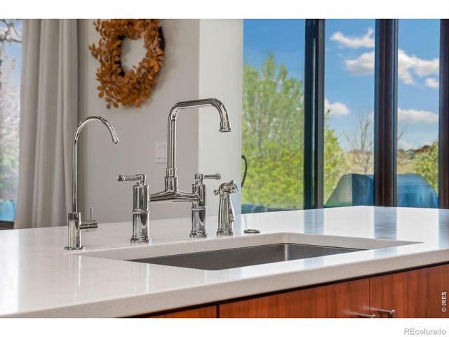 3922 Ridgeline Drive, Timnath, CO 80547