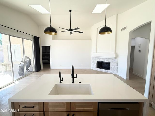 14449 S 44TH Street, Phoenix, AZ 85044