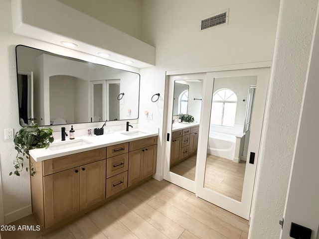 14449 S 44TH Street, Phoenix, AZ 85044