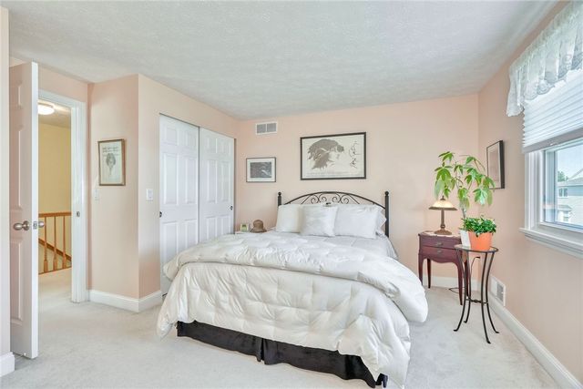 480 Nadine Drive, Webster, NY 14580