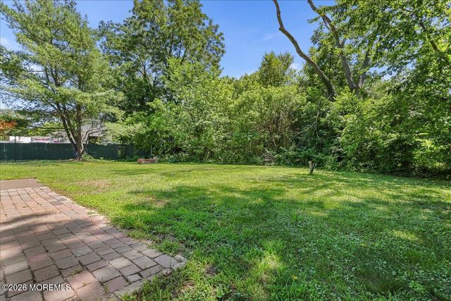 3 Lakewood Road, New Egypt, NJ 08533