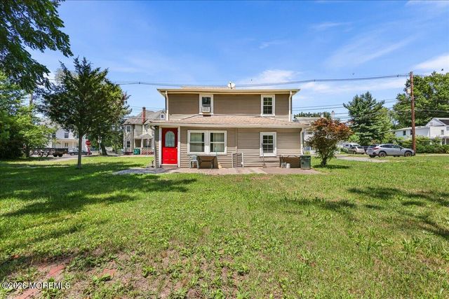3 Lakewood Road, New Egypt, NJ 08533