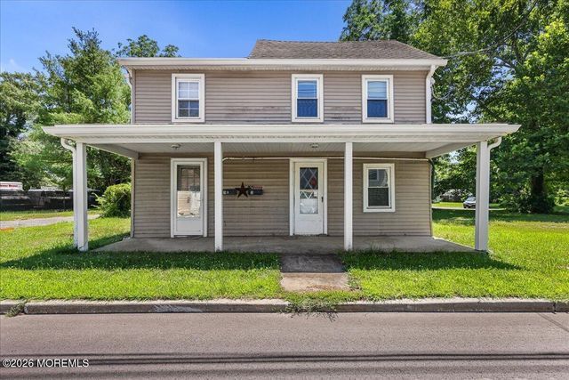 3 Lakewood Road, New Egypt, NJ 08533