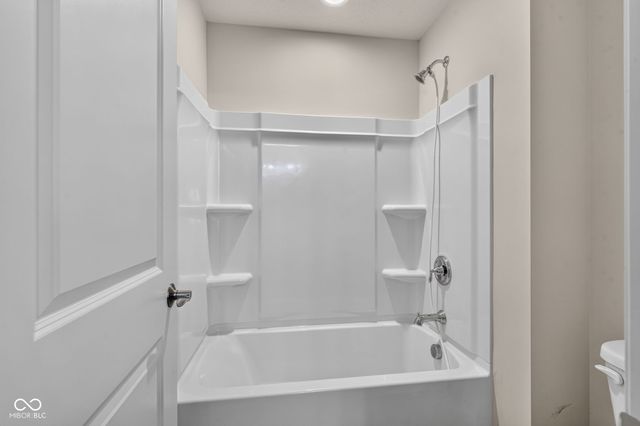 12987 Gilmour Drive, Fishers, IN 46037