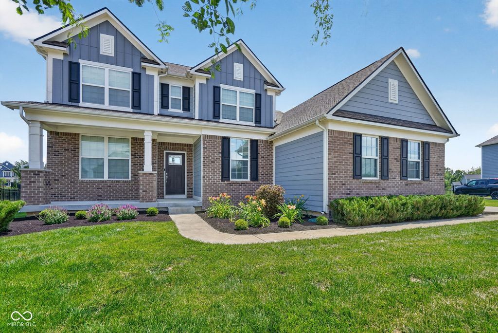 12987 Gilmour Drive, Fishers, IN 46037
