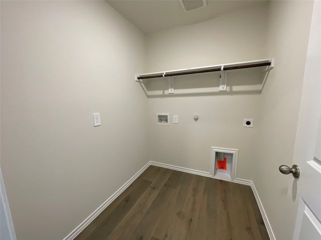 658 Walkabout Place, Lavon, TX 75166