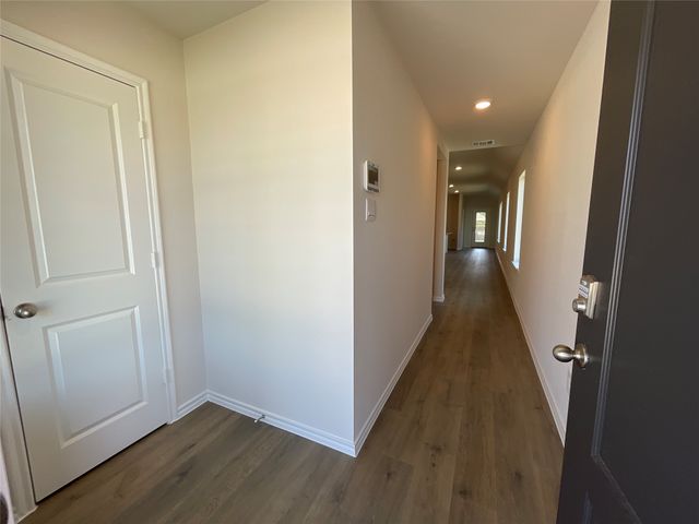 658 Walkabout Place, Lavon, TX 75166