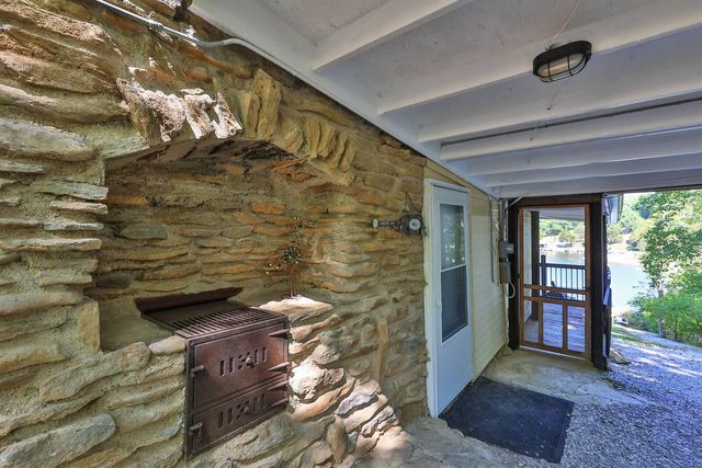 445 Elk Lake Resort Road, 1350, Owenton, KY 40359