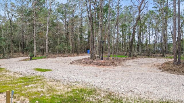 180 Jordan Road, Point Blank, TX 77364