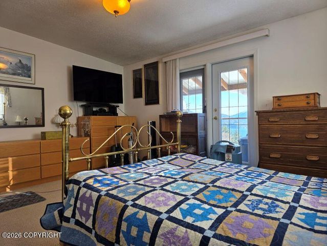 1108 Young Road, Haines, AK 99827